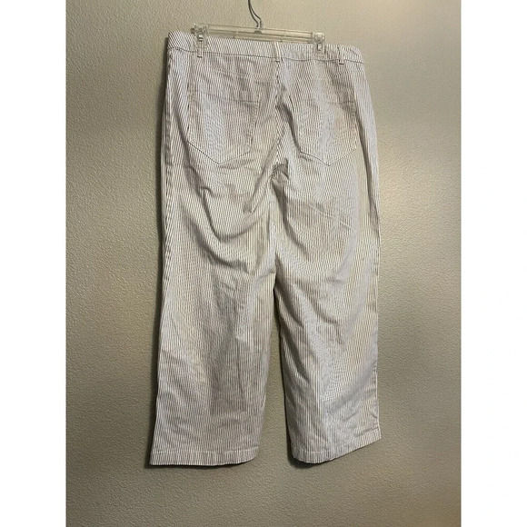 Preowned- Old Navy Striped Stretch Casual Pants Womens (Size 14) - Picture 4 of 5